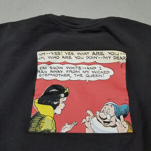 Disney Snow White Sweatshirt Womens Size M Black Memories I Decide Happily Ever